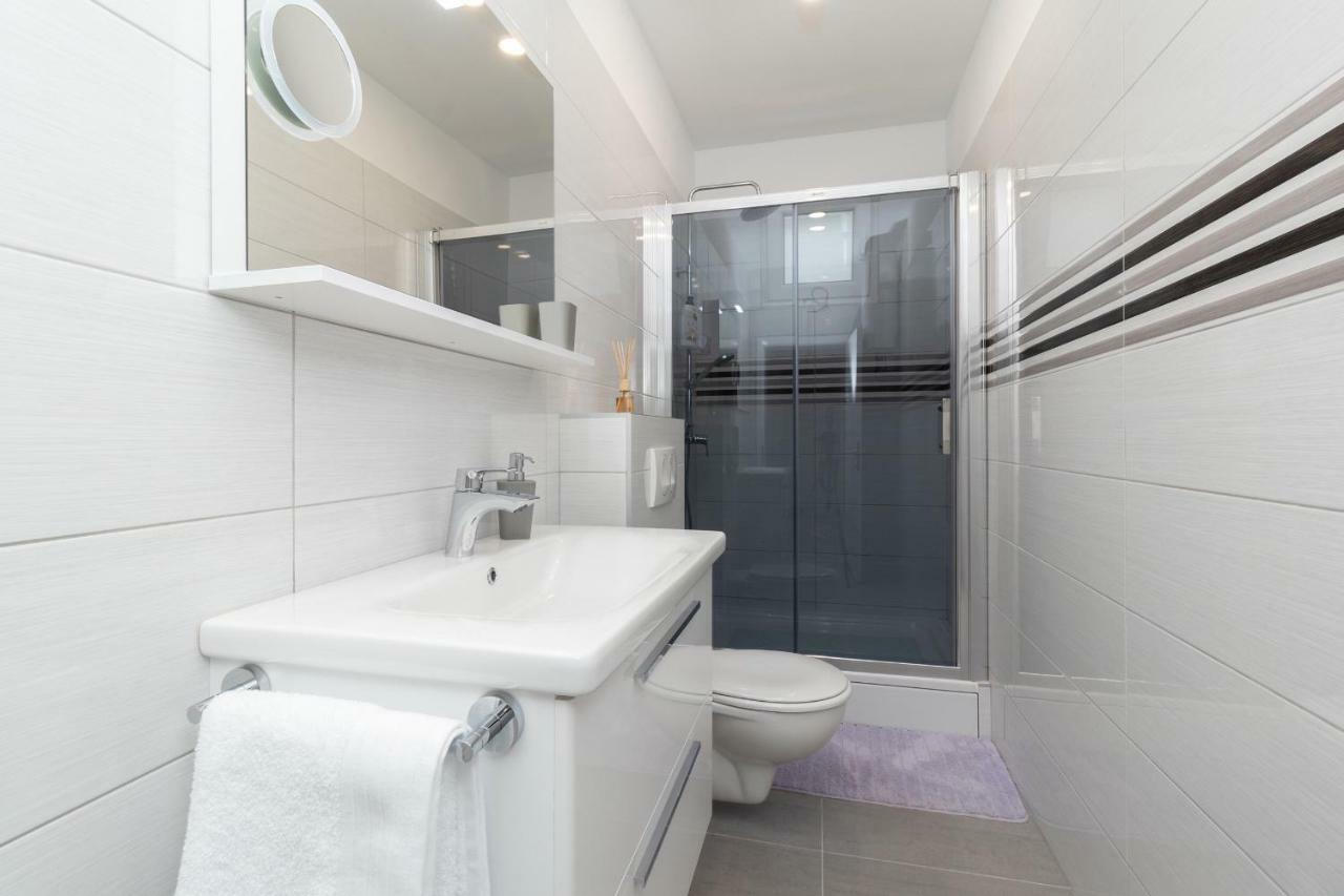 Apartments Peca Zadar Extérieur photo